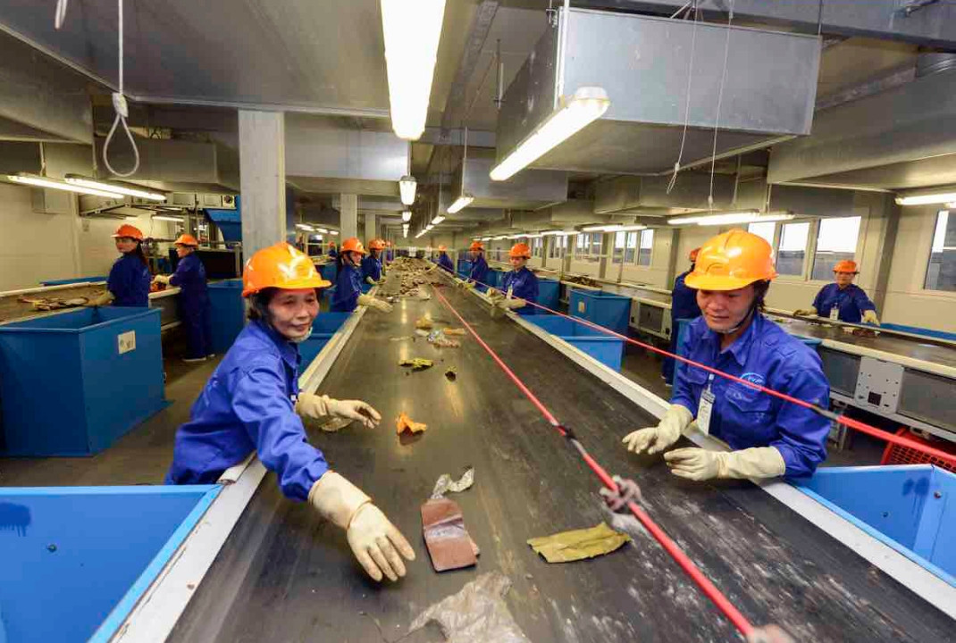 Lĩnh vực xây dựng hệ thống xử lý rác thải công nghiệp